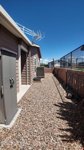 1030 S Barrel Cactus Rdg Unit 108, Benson, AZ 85602
