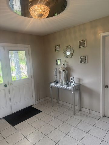3966 Iverness Lane, West Bloomfield, MI 48323