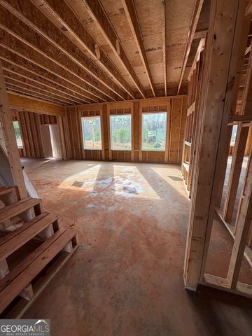 137 Twin Oaks Drive, Hampton, GA 30228