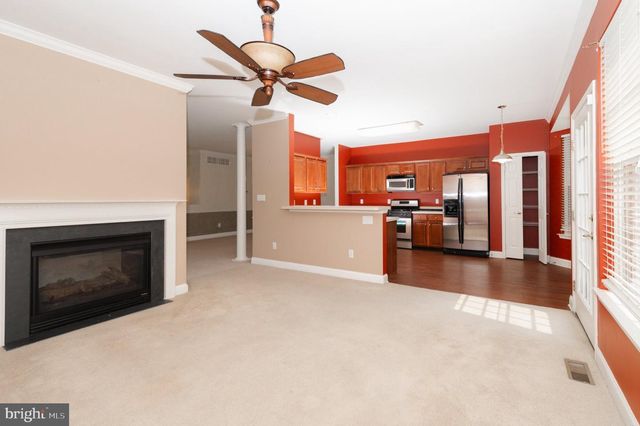 49 SHELLY ST, Sicklerville, NJ 08081