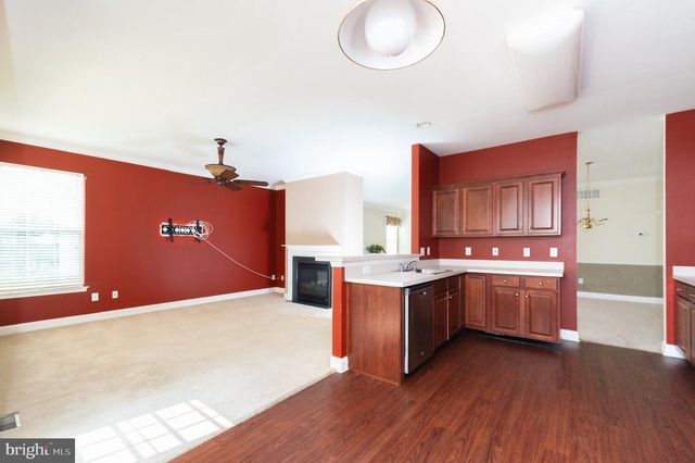 49 SHELLY ST, Sicklerville, NJ 08081