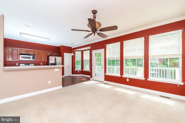 49 SHELLY ST, Sicklerville, NJ 08081