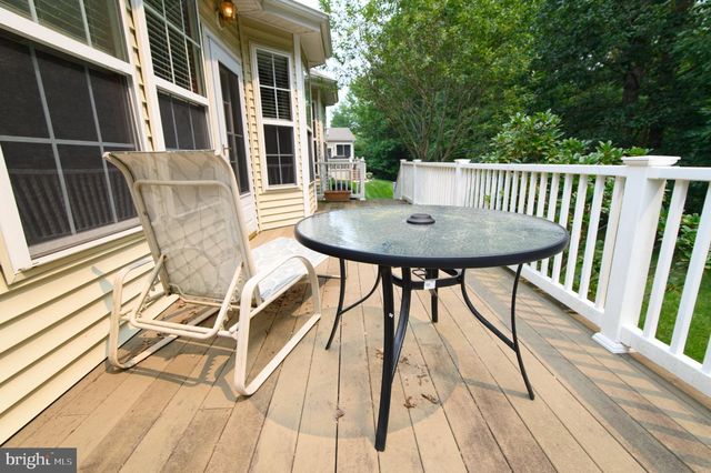 49 SHELLY ST, Sicklerville, NJ 08081