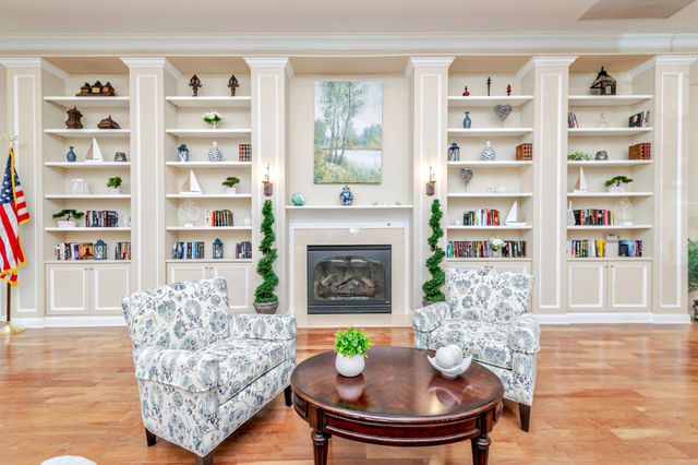 49 SHELLY ST, Sicklerville, NJ 08081