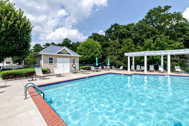 49 SHELLY ST, Sicklerville, NJ 08081