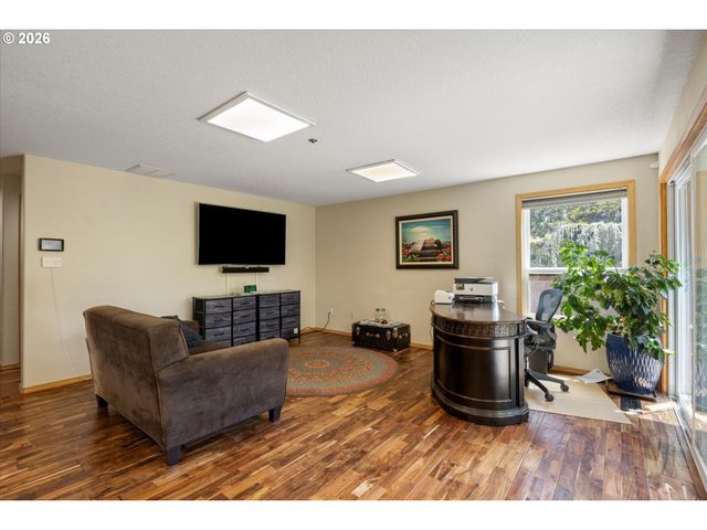 721 Nw 58TH St, Vancouver, WA 98663