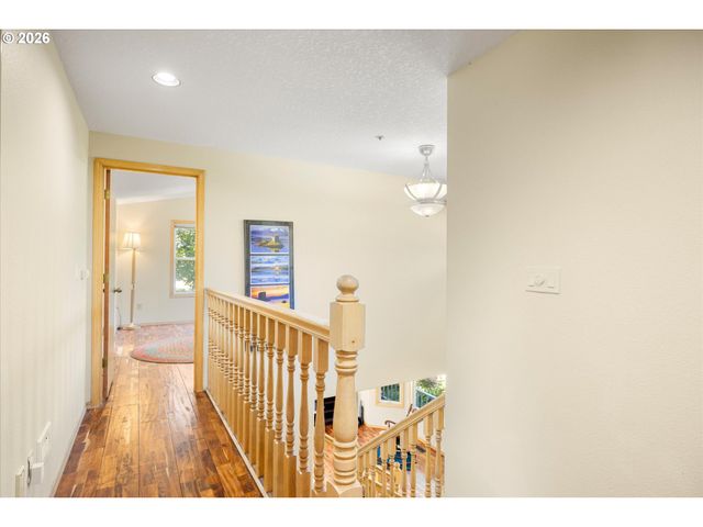 721 Nw 58TH St, Vancouver, WA 98663