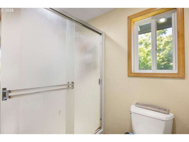 721 Nw 58TH St, Vancouver, WA 98663
