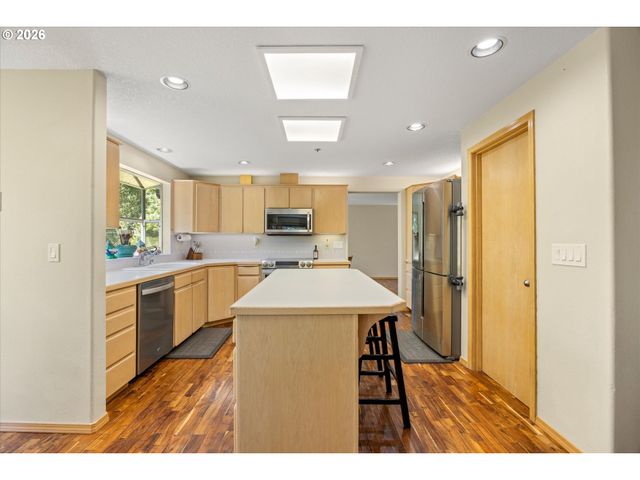 721 Nw 58TH St, Vancouver, WA 98663