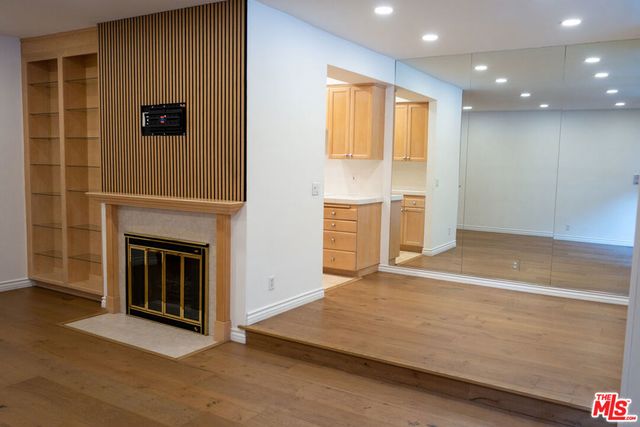 4543 Willis Avenue 102, Sherman Oaks, CA 91403