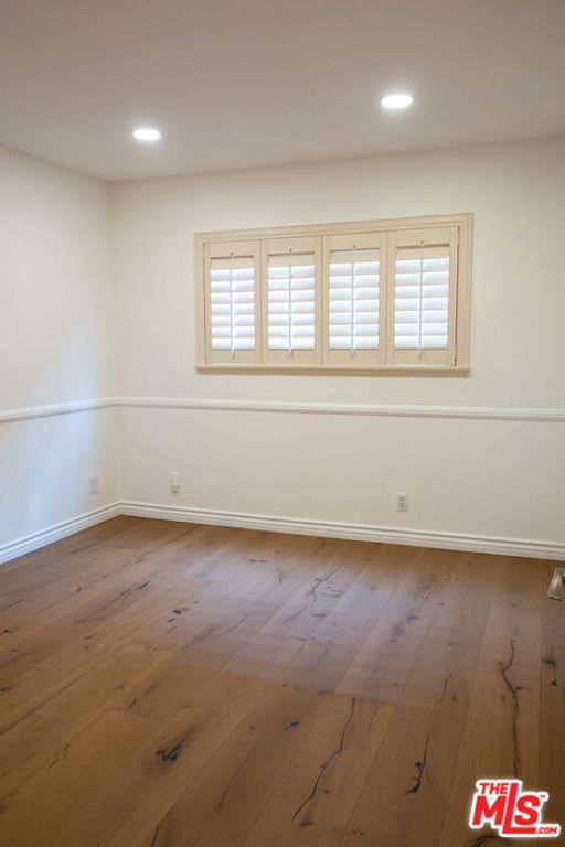 Image 20 of property listing at 4543 Willis Avenue 102, Sherman Oaks, CA 91403