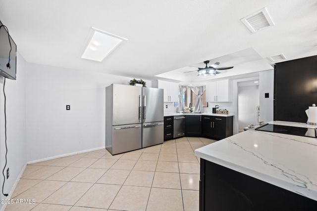 5004 W KALER Drive, Glendale, AZ 85301