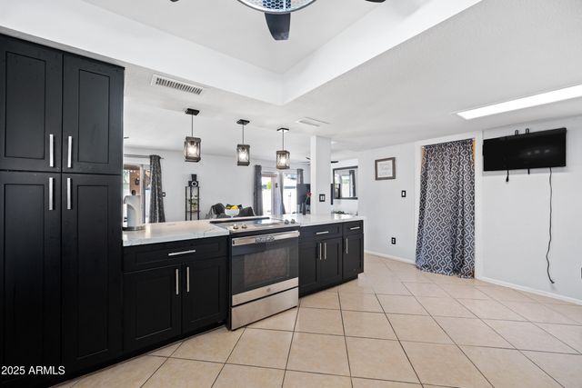 5004 W KALER Drive, Glendale, AZ 85301