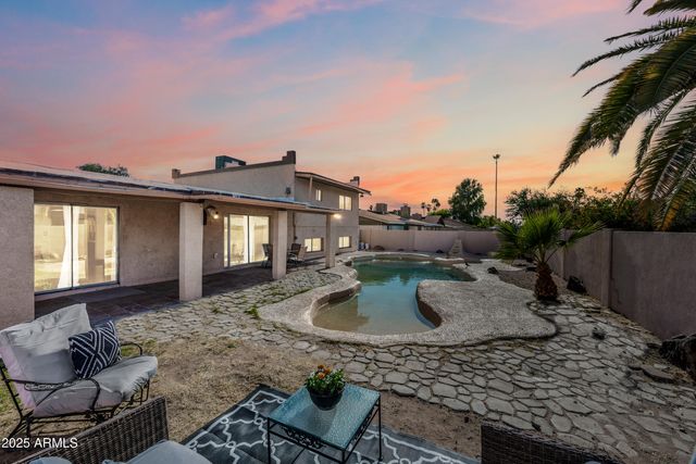 5004 W KALER Drive, Glendale, AZ 85301