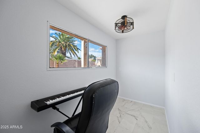 5004 W KALER Drive, Glendale, AZ 85301