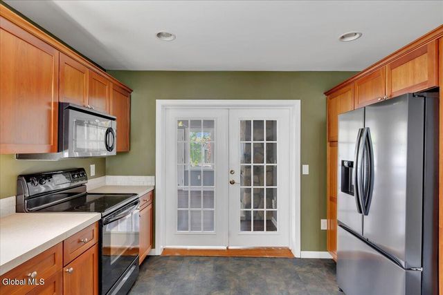 1343 7th Avenue, Watervliet, NY 12189