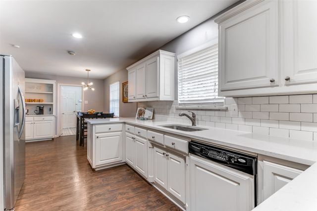 4805 Creighton Drive, Dallas, TX 75214