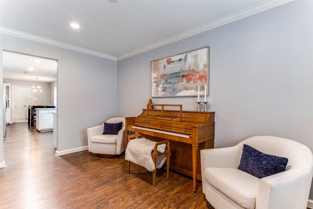 4805 Creighton Drive, Dallas, TX 75214