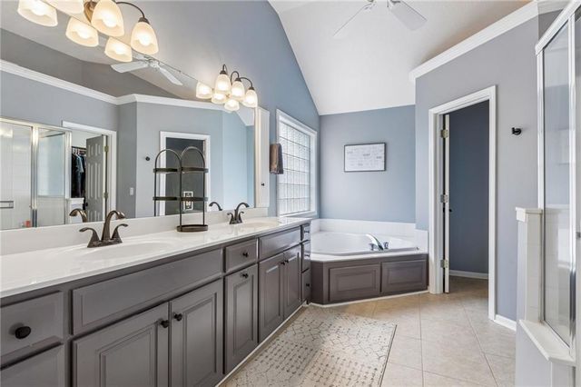 11302 W 132nd Terrace, Overland Park, KS 66213