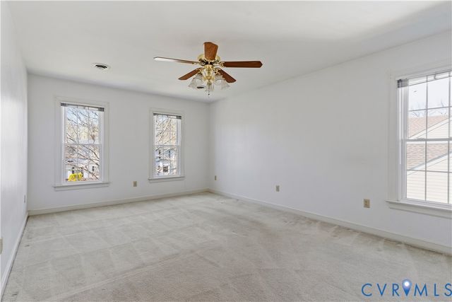 5809 Martin Glen Pl, Midlothian, VA 23112