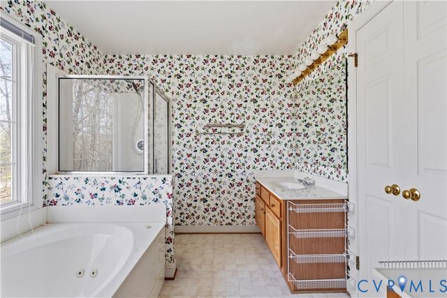 5809 Martin Glen Pl, Midlothian, VA 23112