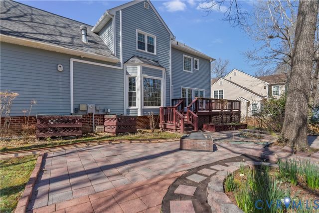 5809 Martin Glen Pl, Midlothian, VA 23112