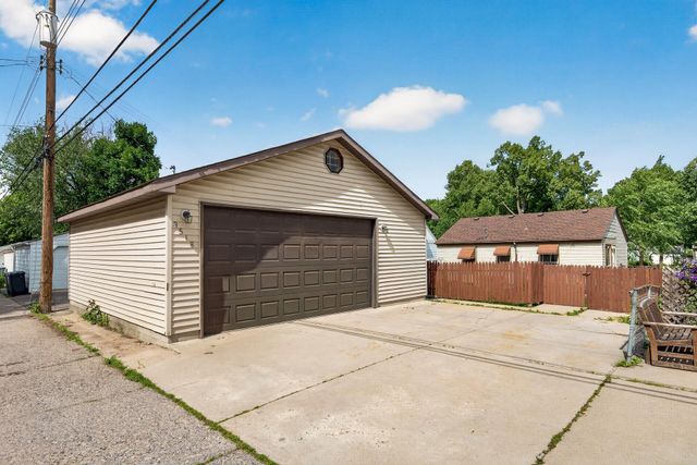 3518 Taylor Street NE, Minneapolis, MN 55418