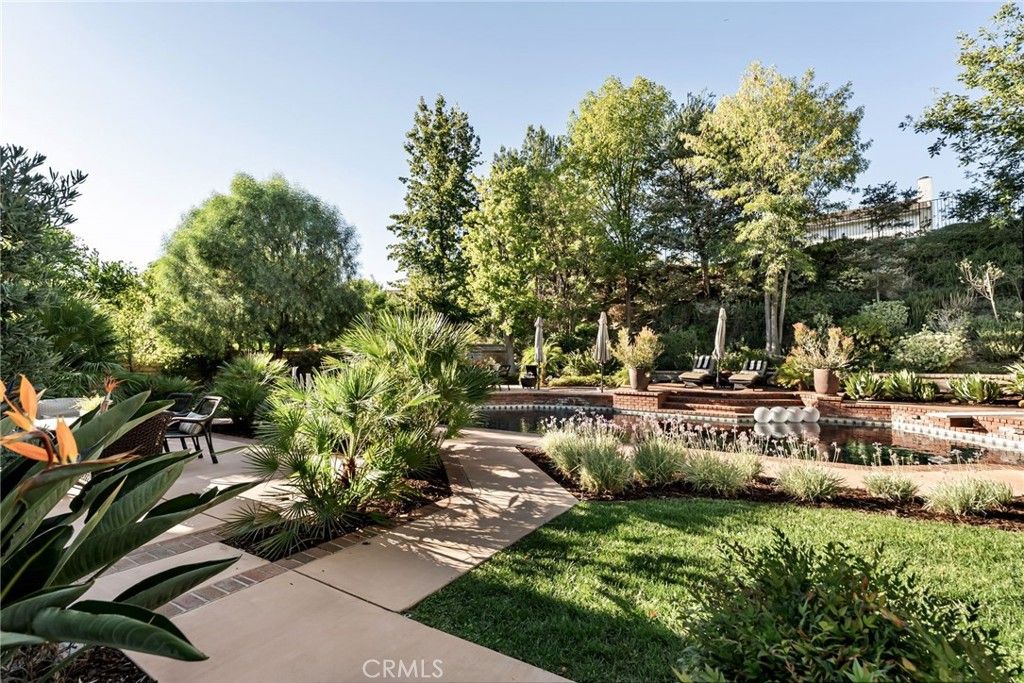25407 Cariz Drive, Valencia, CA 91355 — photo 2