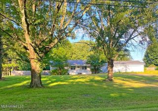 410 N Brooks Street, Pelahatchie, MS 39145