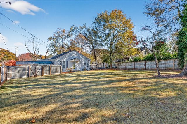 102 Griffin Drive, Greenville, SC 29607