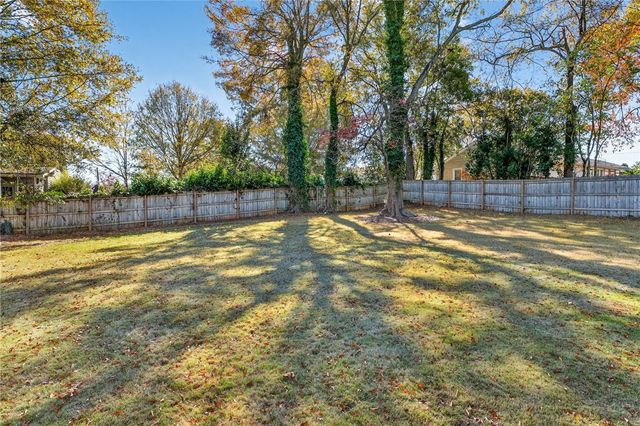 102 Griffin Drive, Greenville, SC 29607