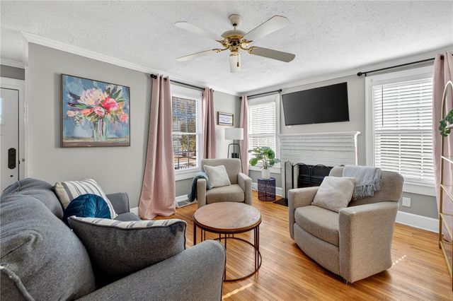 102 Griffin Drive, Greenville, SC 29607