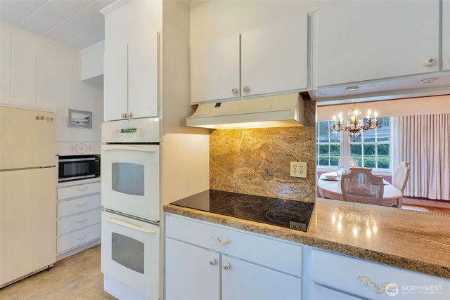 3918 NW Phinney Bay Drive, Bremerton, WA 98312