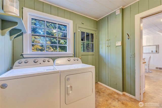 3918 NW Phinney Bay Drive, Bremerton, WA 98312