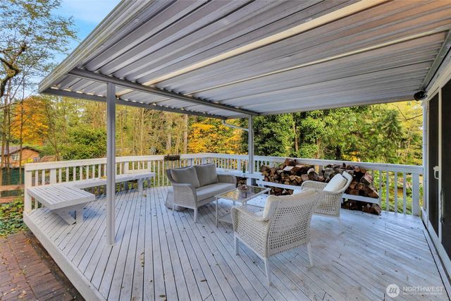 3918 NW Phinney Bay Drive, Bremerton, WA 98312