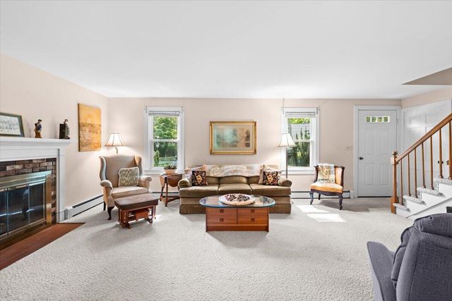 39 Coleridge Drive, Falmouth, MA 02540