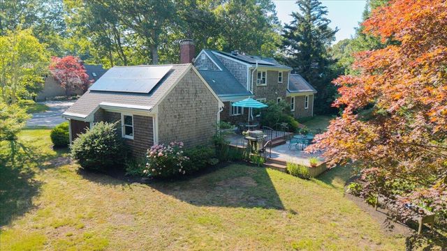 39 Coleridge Drive, Falmouth, MA 02540