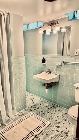 38022 Lyndon Street, Livonia, MI 48154