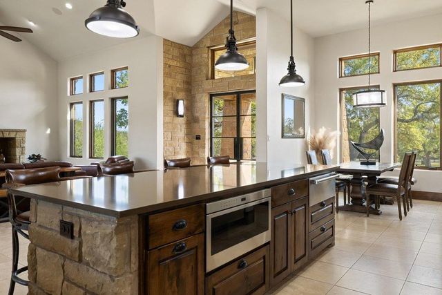 10150 FM 967, Buda, TX 78610