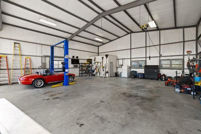 10150 FM 967, Buda, TX 78610