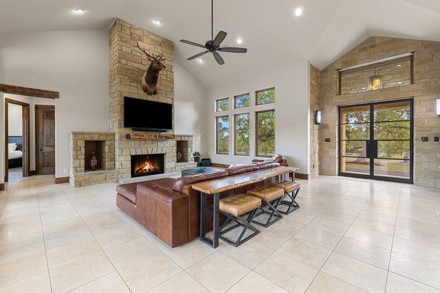 10150 FM 967, Buda, TX 78610