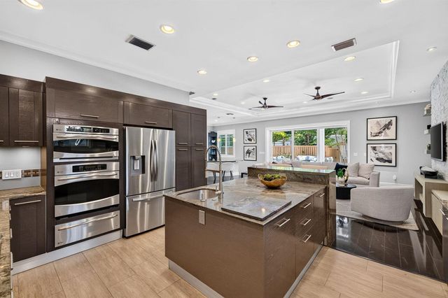 1329-2 SE 13th Terrace, Fort Lauderdale, FL 33316