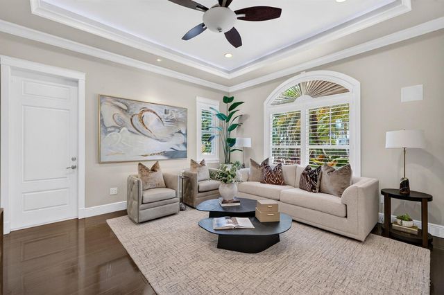 1329-2 SE 13th Terrace, Fort Lauderdale, FL 33316