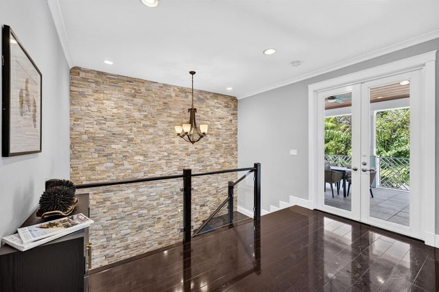 1329-2 SE 13th Terrace, Fort Lauderdale, FL 33316
