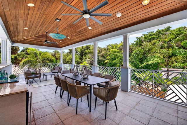 1329-2 SE 13th Terrace, Fort Lauderdale, FL 33316