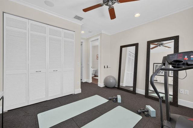 1329-2 SE 13th Terrace, Fort Lauderdale, FL 33316