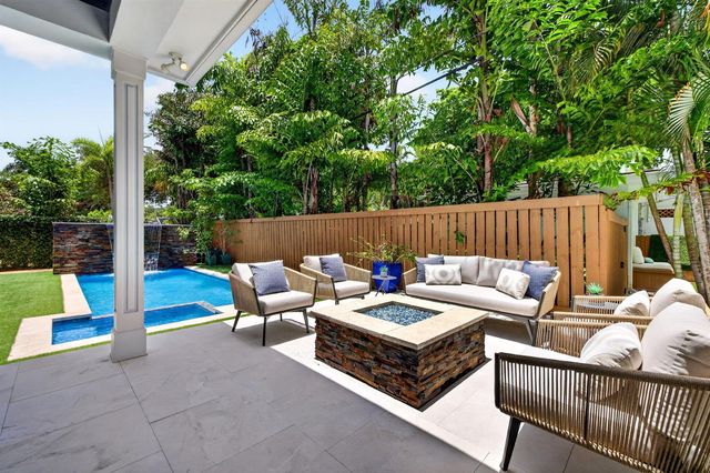1329-2 SE 13th Terrace, Fort Lauderdale, FL 33316