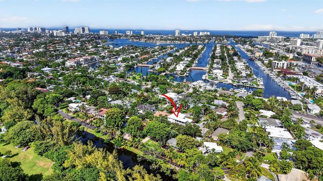 1329-2 SE 13th Terrace, Fort Lauderdale, FL 33316