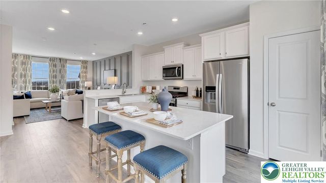 1129 Meadowlark Drive 23, Upper Macungie Twp, PA 18051