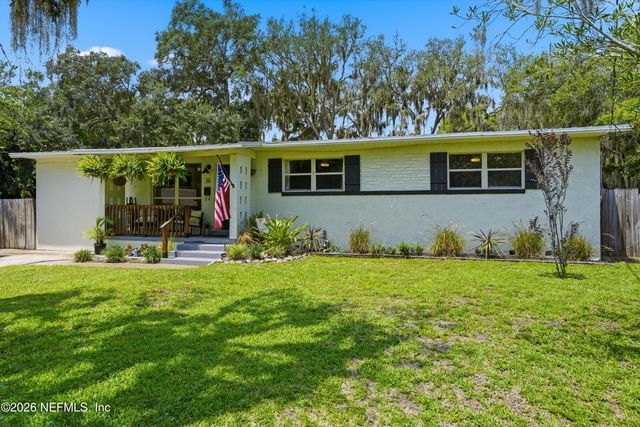 36 MADEIRA Drive, St. Augustine, FL 32080